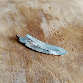 Haarspeldje "Silver Feather"