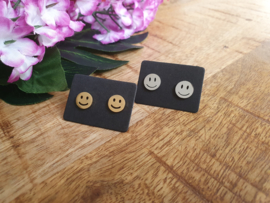 Smiley Oorbellen "Smiley Studs' Zilver of Goud - Stainless Steel