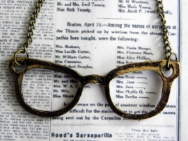 Bril Ketting "Nerd Glasses" Goudkleurig