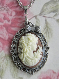 Camee ketting "Brown Cameo"