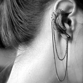 Ear Cuff "Lovely Feather"