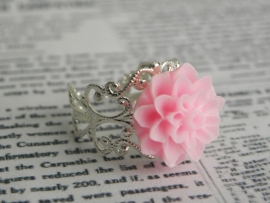 Ring "Chrysanthemum Light Pink"