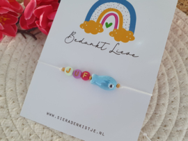 Juf Armbandje – “Bedankt Juf” met Blauw Visje en Kaartje Naar Keuze