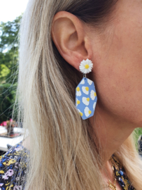 Statement Oorbellen "Blue Daisy"