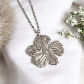 Ketting "Large Silver Flower" Kies zelf de lengte / Keuze uit echt leren ketting of stainless steel ketting