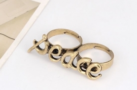 Two Finger Ring "Peace"