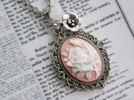 Camee Ketting "Pink Rose Too"