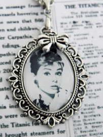 Ketting "Audrey Hepburn"