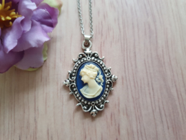 Camee Ketting "Dark Blue Lady"