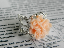 Ring "Multiflower Nude Pink"