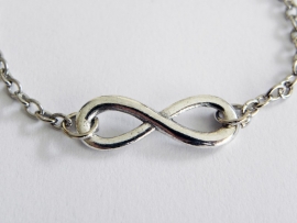 Infinity Armband "Chained Infinity"