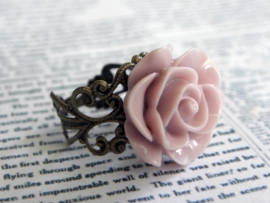 Ring "Vintage Lilac Rose" Bronskleurig