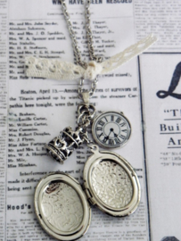 Ketting "Time Locked Carrousel"
