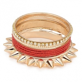 Armbanden  "Exaggerated Chunky Spikes" Red