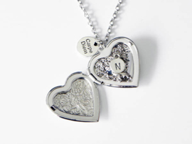 Medaillon Ketting "Carpe Diem From The Heart" Met of Zonder Extra Letter Ketting