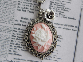 Camee Ketting "Pink Rose Too"