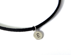 Letter Choker "Tell Me Your Name"