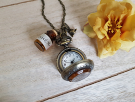 Horloge Ketting "Alice In Wonderland" Small