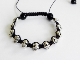 Armband "Burgundy Skulls"