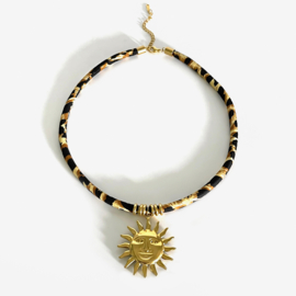 Statement Ketting Met Zon Hanger – "Sunshine" Luipaardprint & Stainless Steel