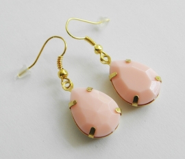 Oorbellen "Light Pink Drop"