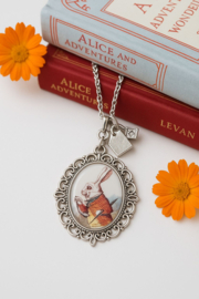 Alice in Wonderland ketting "White Rabbit"