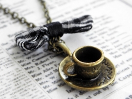 Ketting "Tea Time" Bronskleur