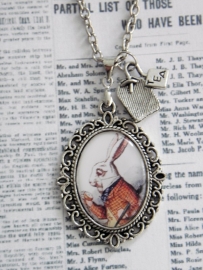 Alice in Wonderland ketting "White Rabbit"