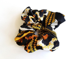 Scrunchie "Rope Chain Print" Geel