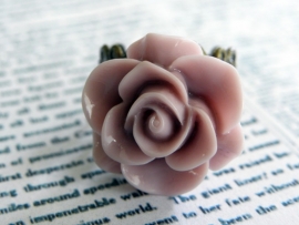 Ring "Vintage Lilac Rose" Bronskleurig