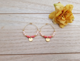 Oorbellen "Beaded Hoops With Coin" Coral / Goud