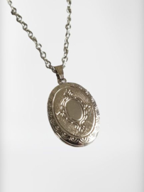 Medaillon Ketting "Small Locket" Met Of Zonder Strikje