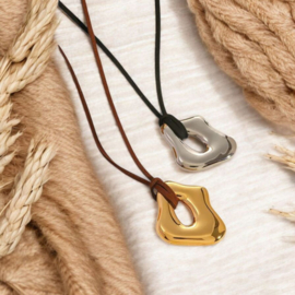 Verstelbare Koord Ketting met Stainless Steel Hanger "Irregular Shape" Goud