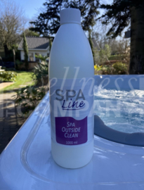 Spa Outside Clean