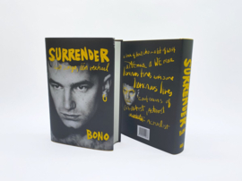 Bono ; Surrender