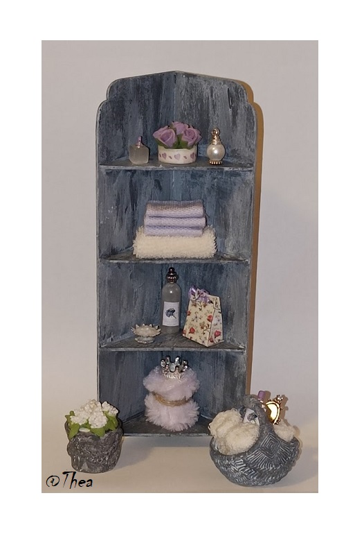 Eettafel, ingelegd met fineer