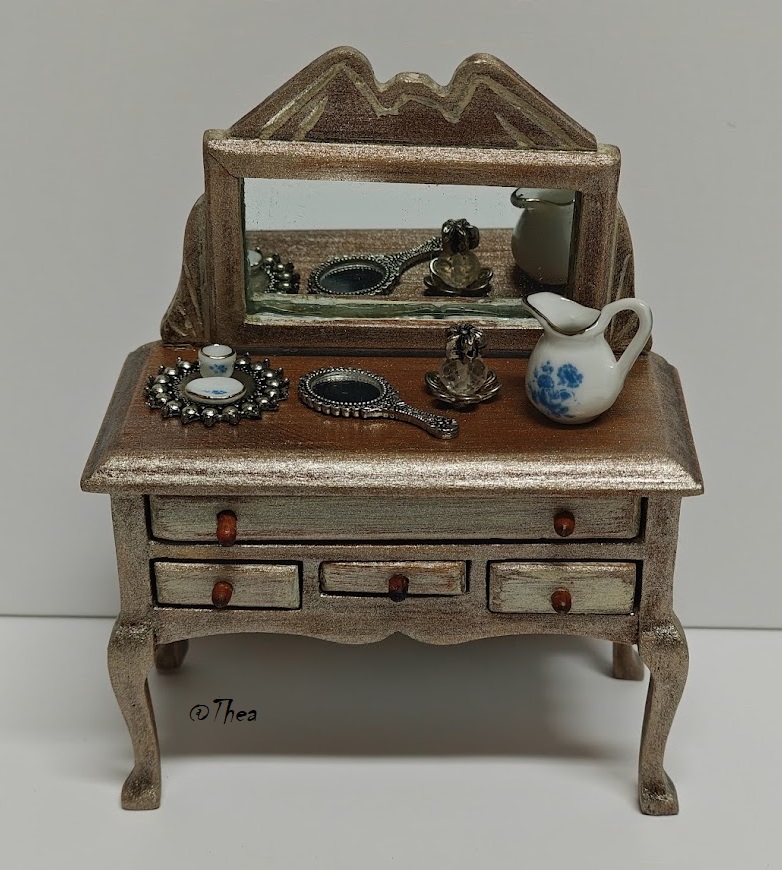 Toilettafel