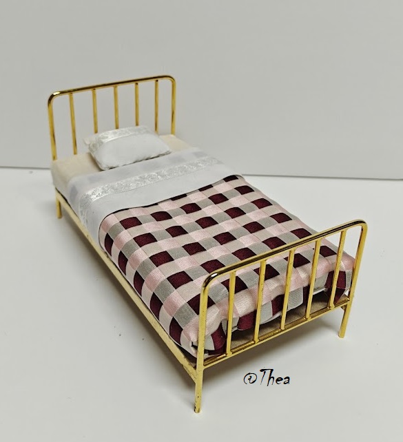 Opgemaakt bed