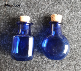 Gekleurd glazen flesje (blauw)
