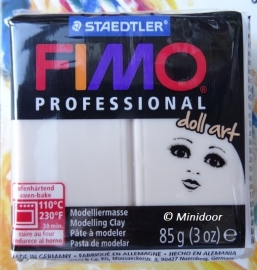 Fimo professional doll art. color 44 transparant beige