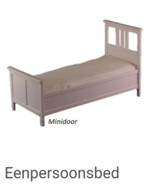 Eenpersoonsbed (zelf maken)