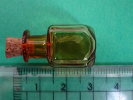 Gekleurd glazen flesje (okergeel)