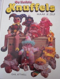 Boek: De liefste knuffels maak je zelf (2e hands)