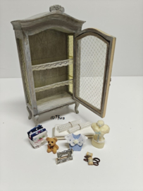 Decoratieve Kast met Naai-accessoires