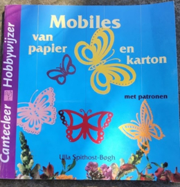 Boek:  Mobiles van papier en karton (2e hands)