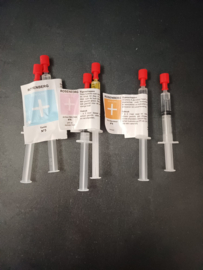 Sample in 2 spuitjes , max 1 soort per bestelling