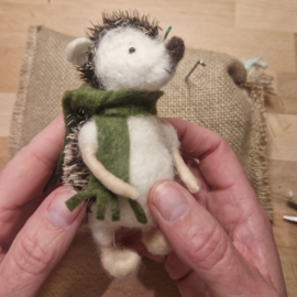 Ollie de Egel - DIY Naaldvilt pakket - The wool family