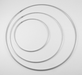 Metalen ring 15 cm
