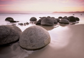 Fotobehang 00285 Moeraki Boulders At Oamaru