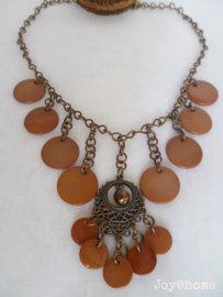 Ketting bruine schelphangers